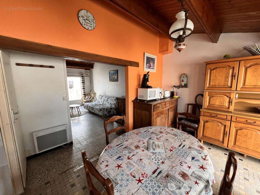 Maison à LONGEVILLE-SUR-MER