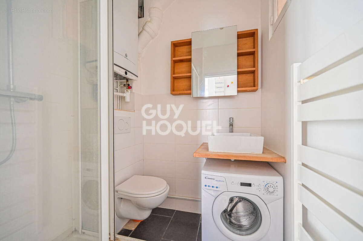 Appartement à PARIS-11E