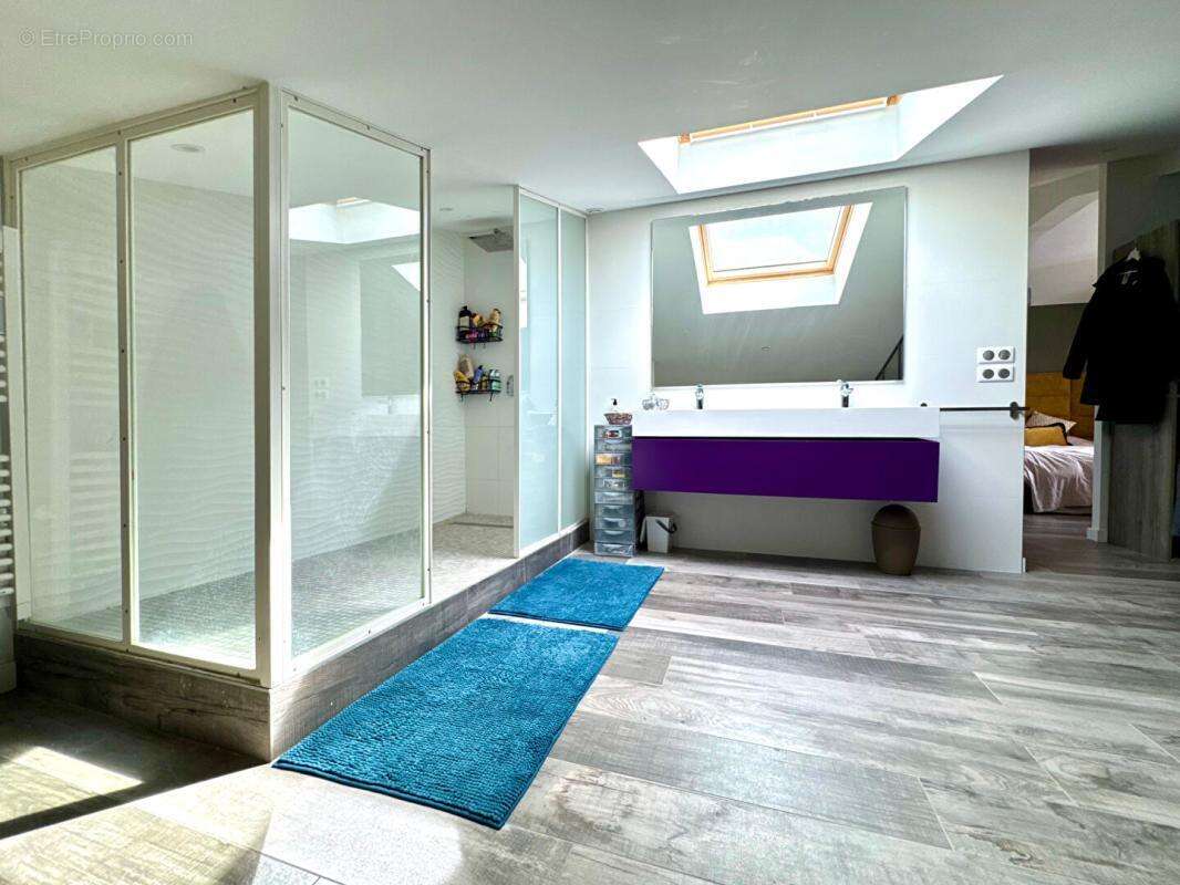 Appartement à BRINDAS