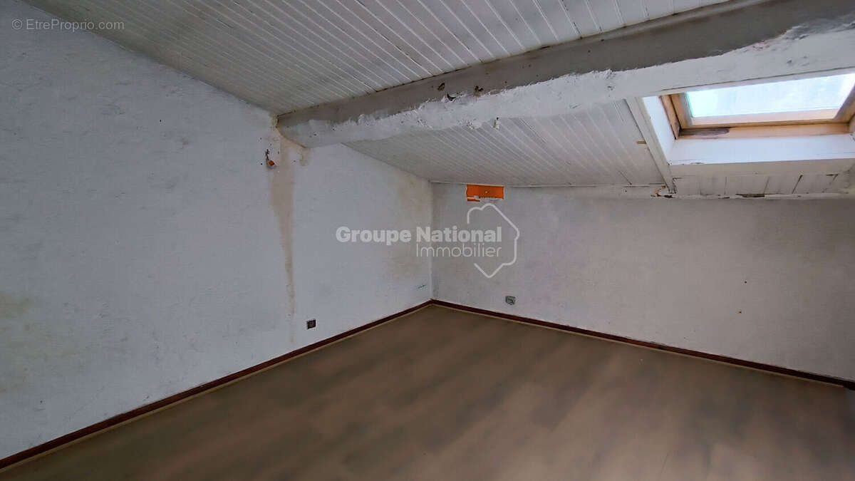 Maison à BESSE-SUR-ISSOLE