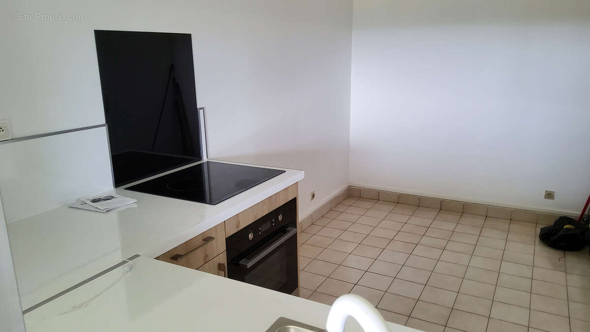 Appartement à BAIE-MAHAULT