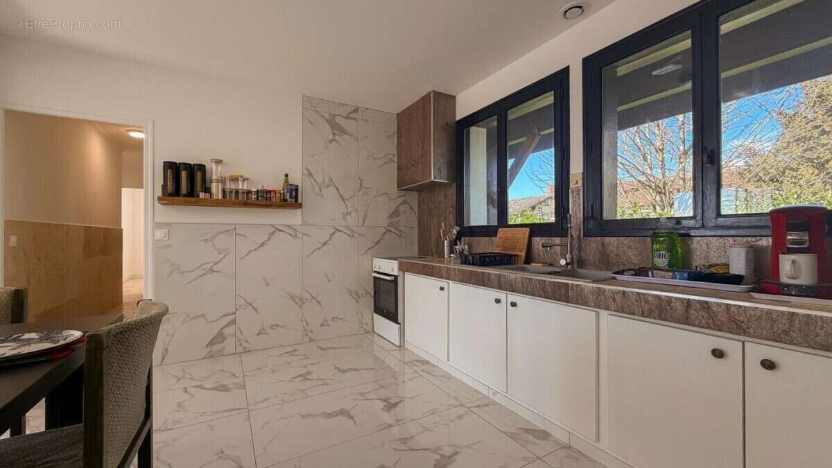 Maison à CHATELLERAULT