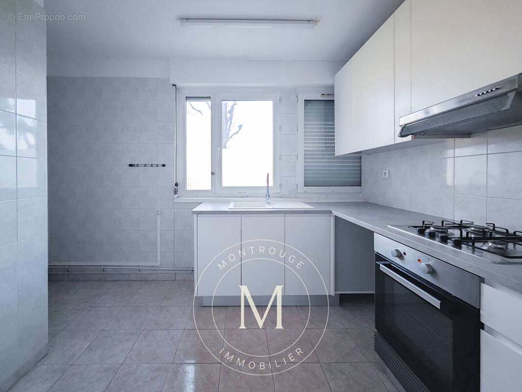 Appartement à MONTROUGE