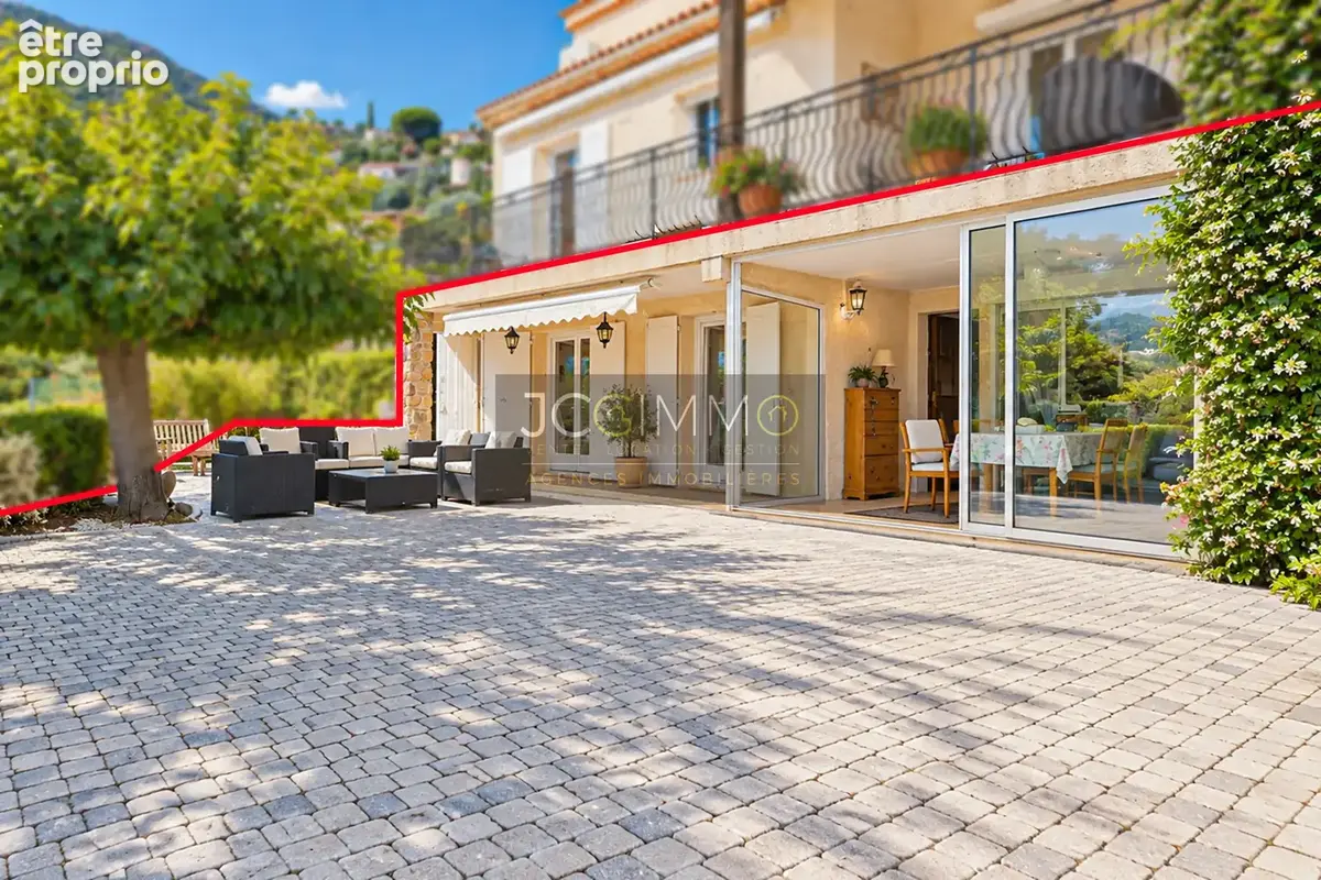 BAS DE VILLA 89 m2 avec vue dominante et 470 m2 de terrain privatif - photo 2