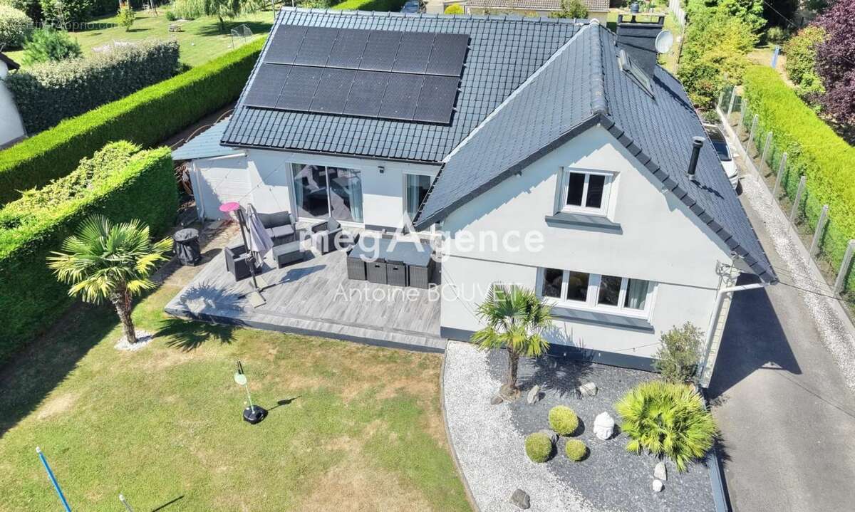 Pavillon individuel, 8 pièces, 180 m2 - photo 2