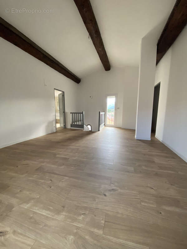 Maison à SAINT-JEAN-LASSEILLE