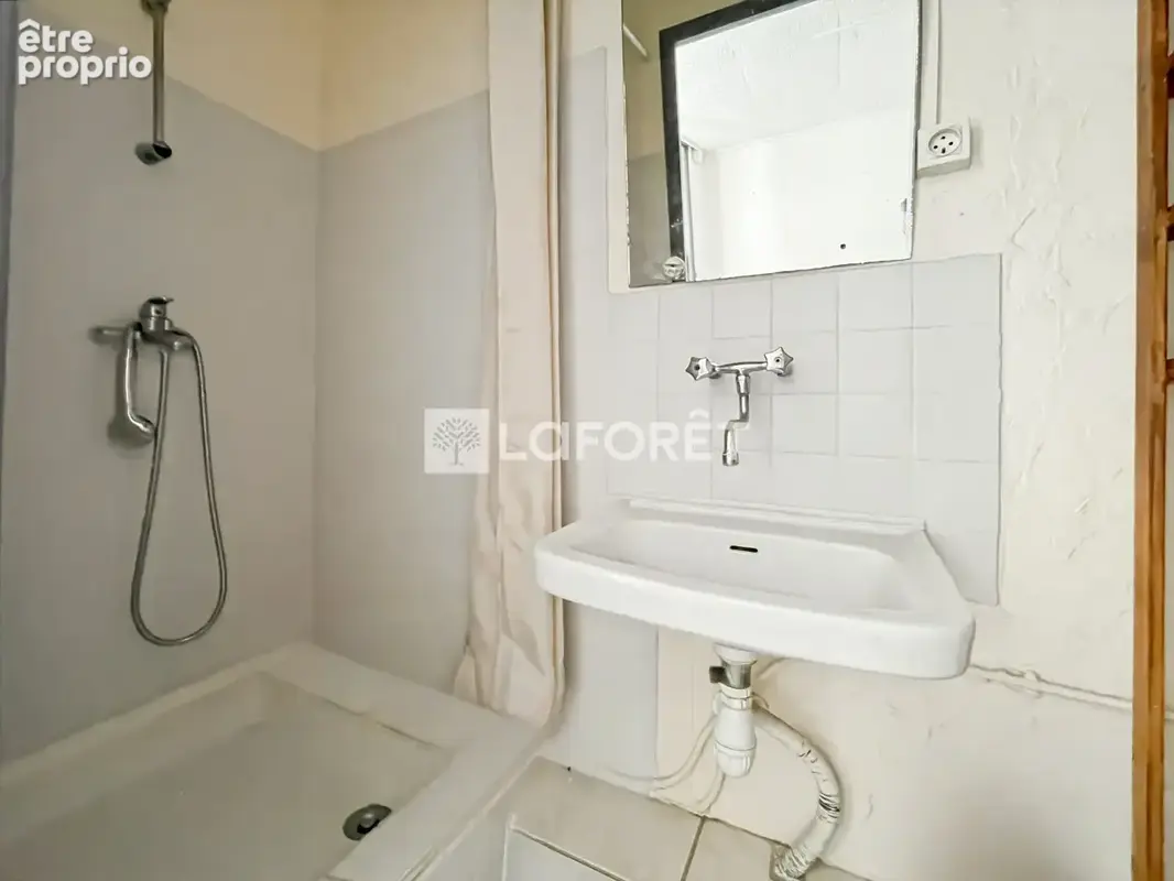 Studio à vendre à Bourg les Valence - photo 6