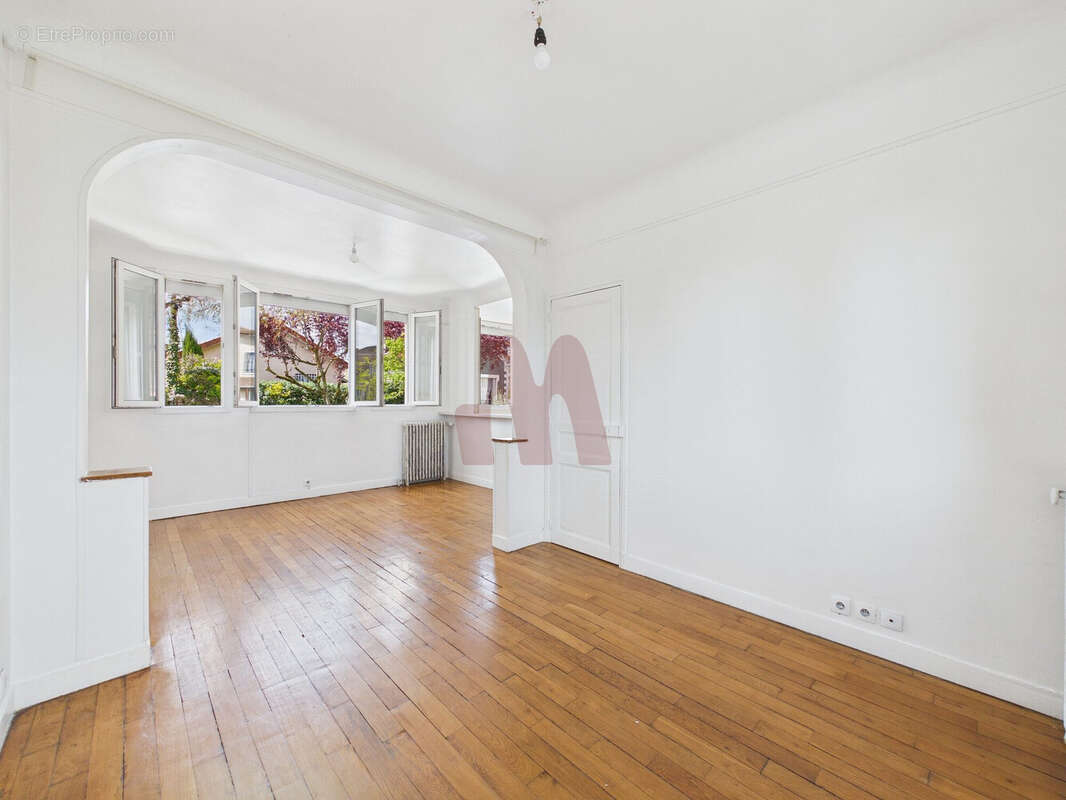 Maison à CHOISY-LE-ROI