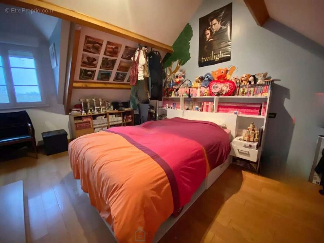 Maison à SAINT-MARTIN-EN-BIERE