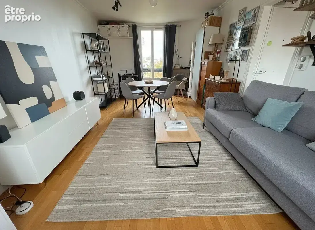 Appartement 40 m² à Saint-Thibault-Des-Vignes  - photo 4