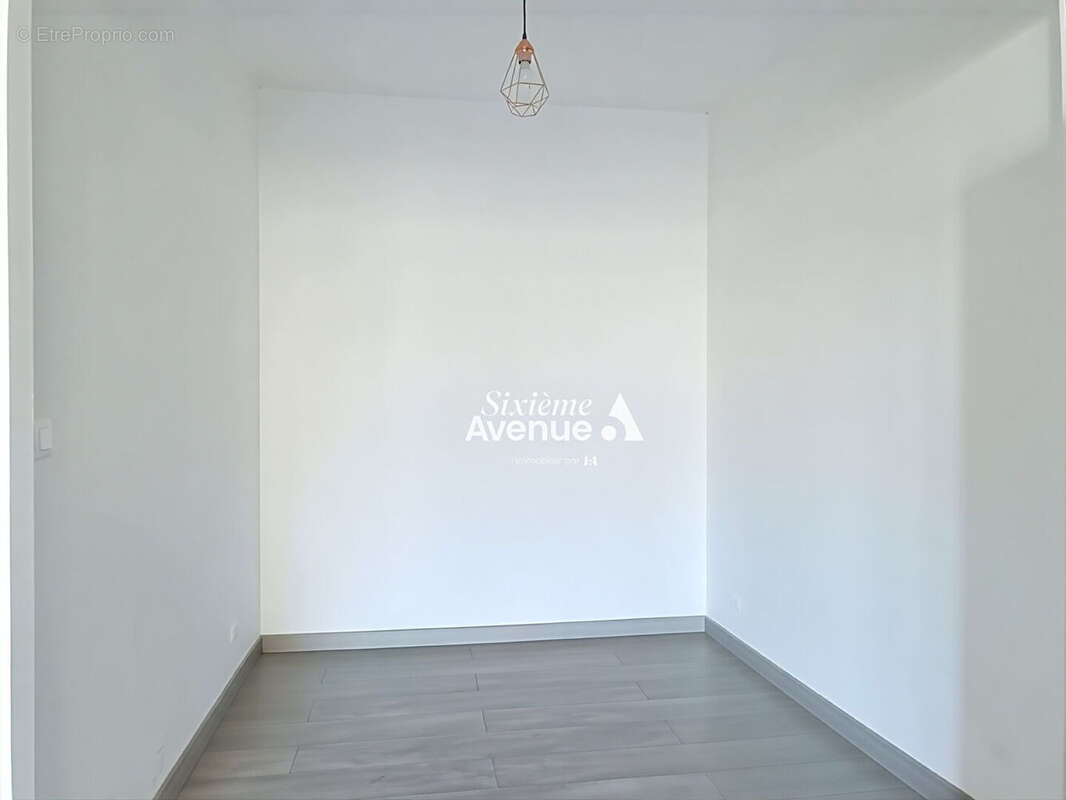Studio de 27 m² avec une cave - RESIDENCE SENIORS - photo 5