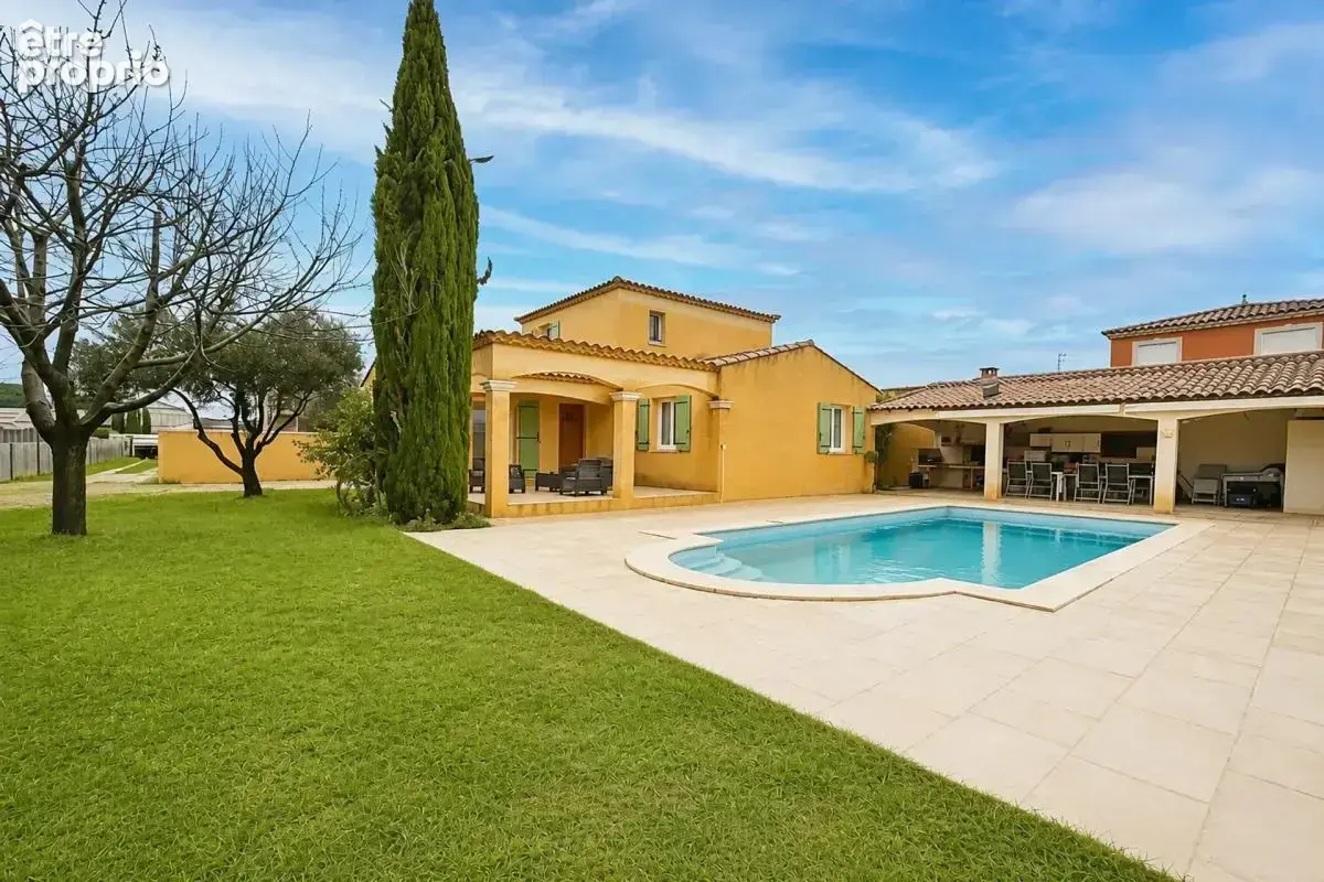 Villa provençale avec piscine à Redessan - photo 3