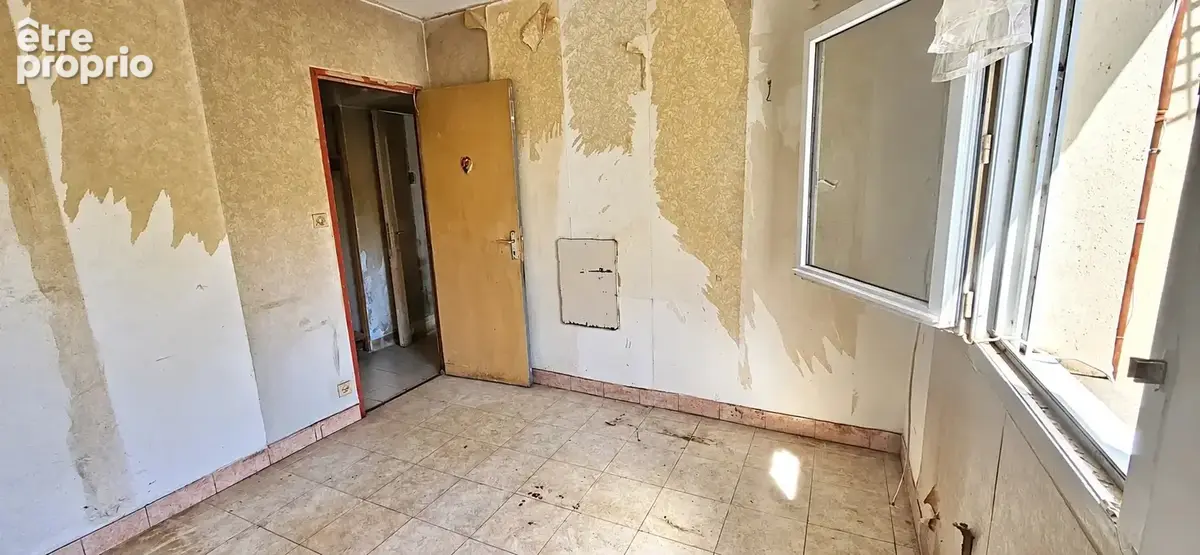 Exclusivité - charmante maison à rénover à prat - 2 chambres - photo 8