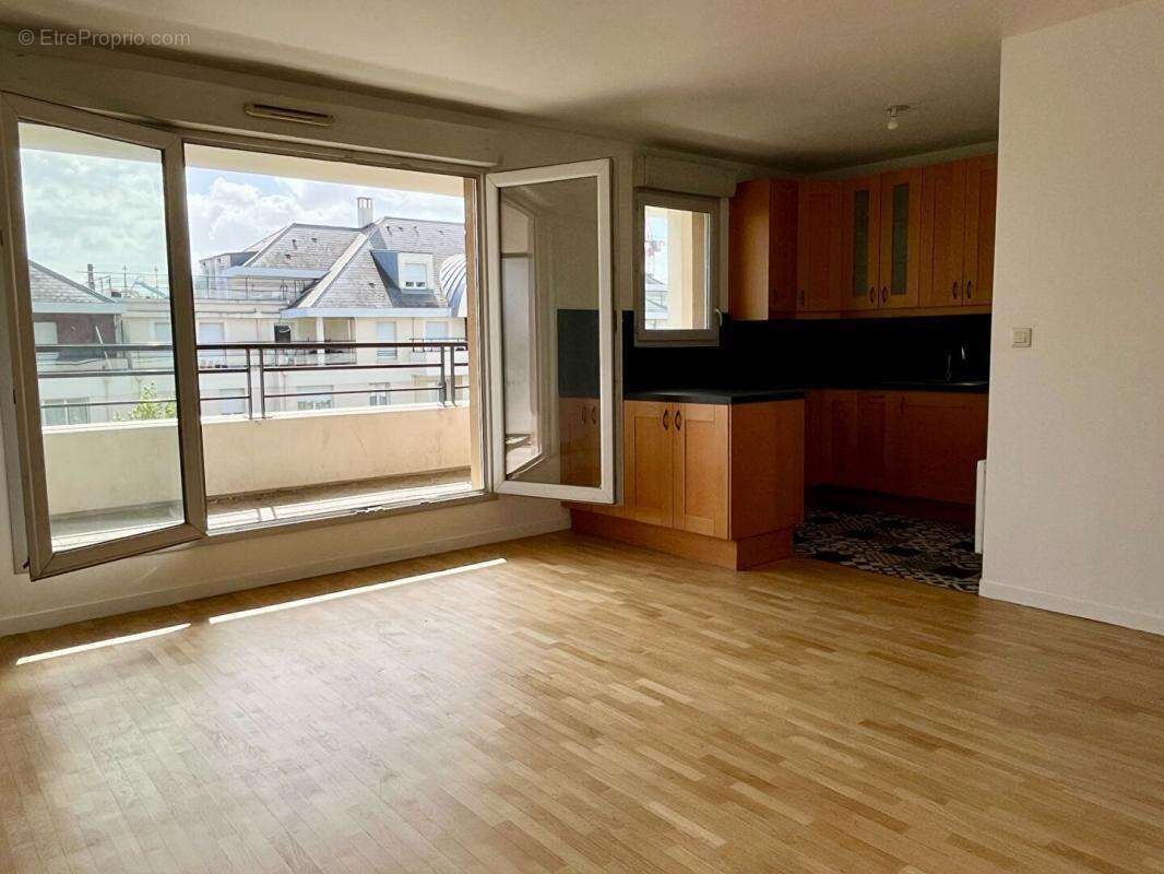 Appartement à CARRIERES-SOUS-POISSY