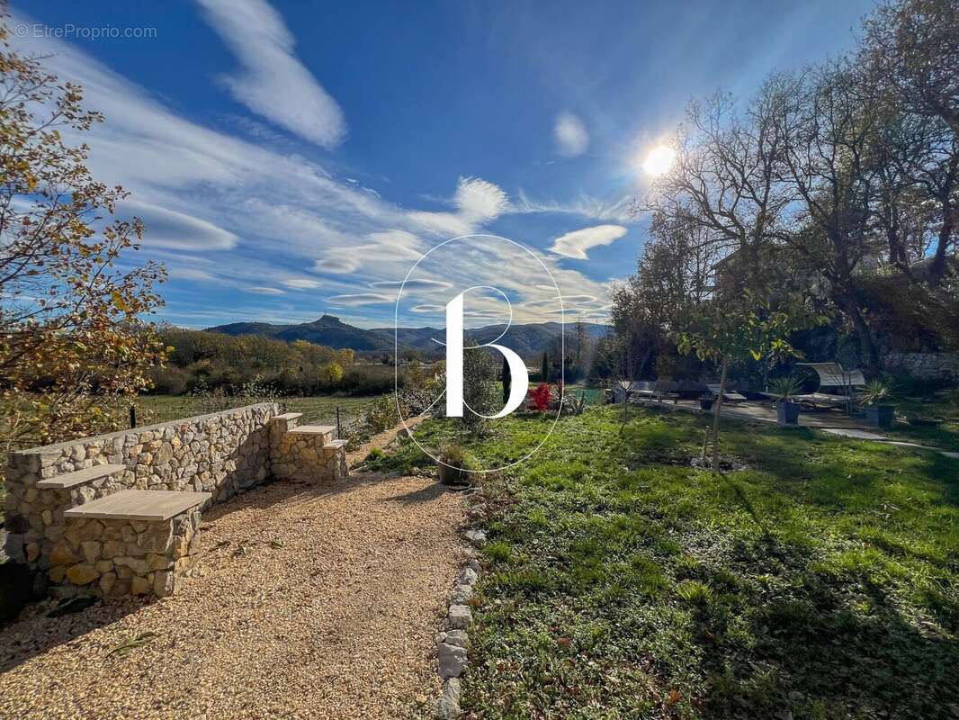 Maison à SAINT-ALBAN-AURIOLLES