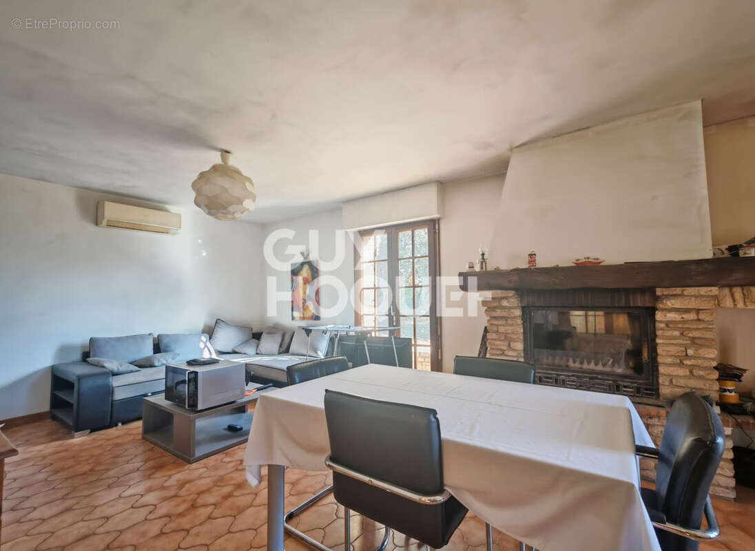 Maison à BEAUMES-DE-VENISE