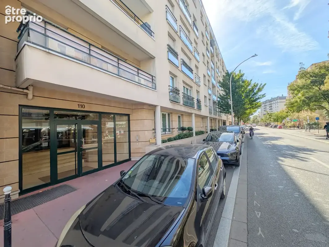 Appartement à COURBEVOIE
