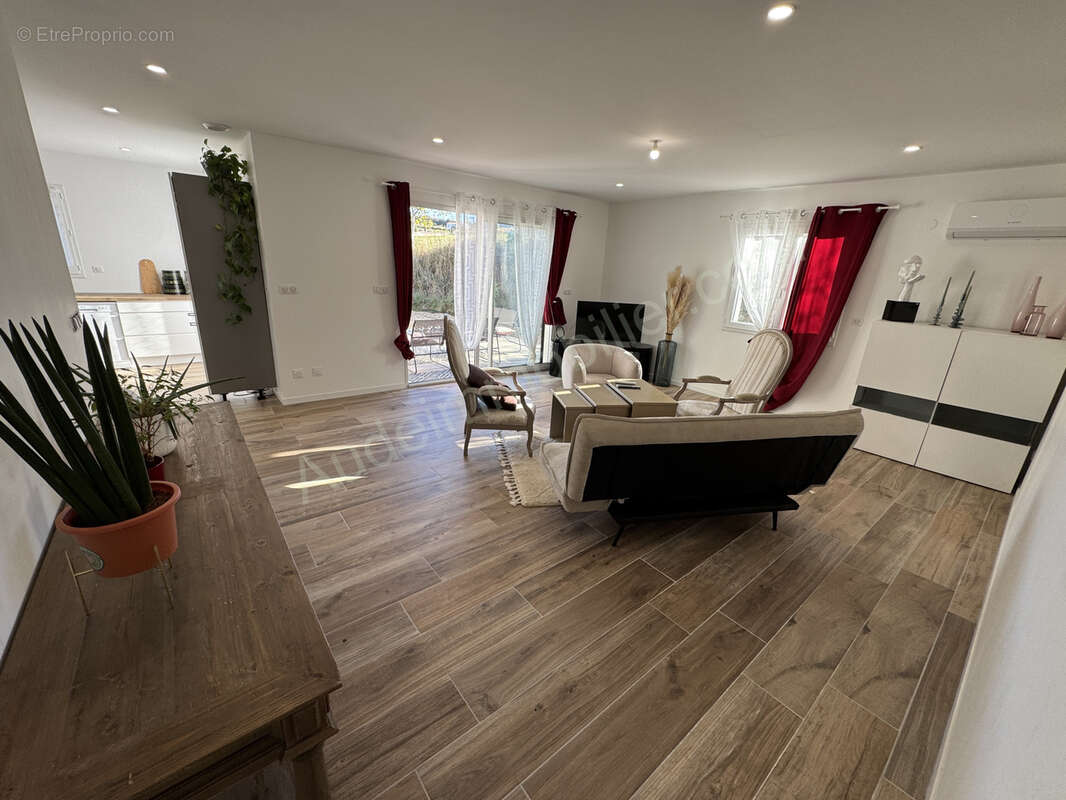 Villa de plain-pied avec garage - photo 3