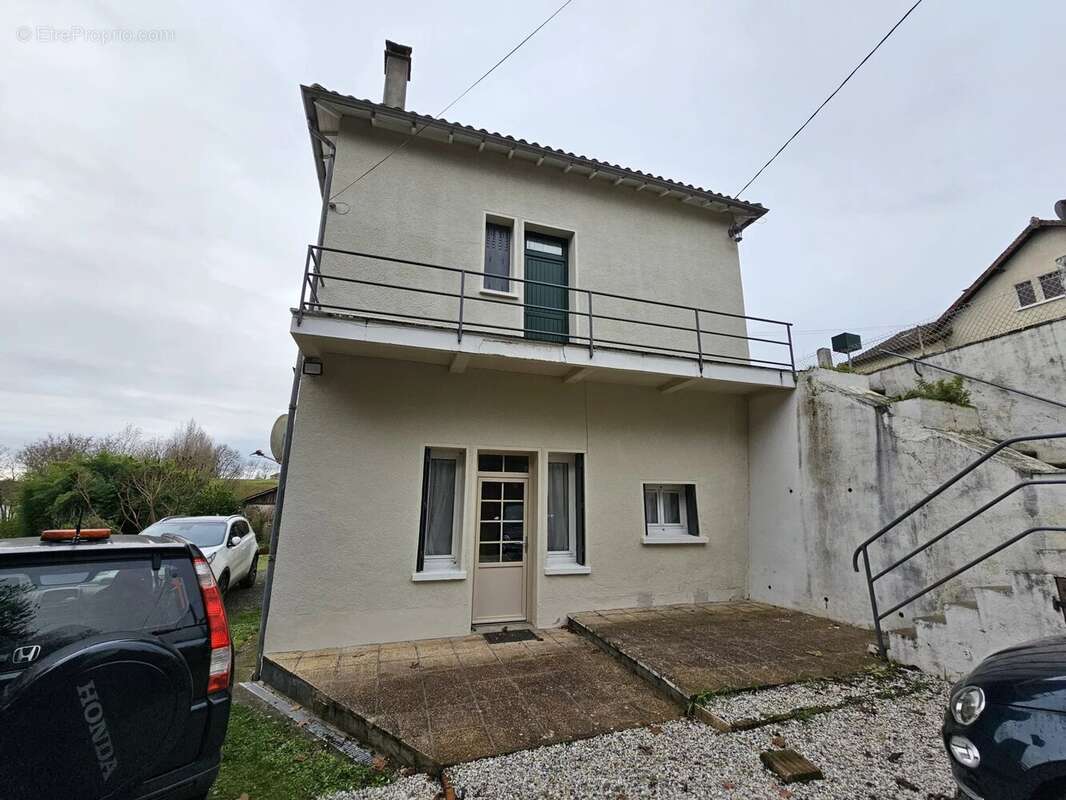 Maison à ANSAC-SUR-VIENNE