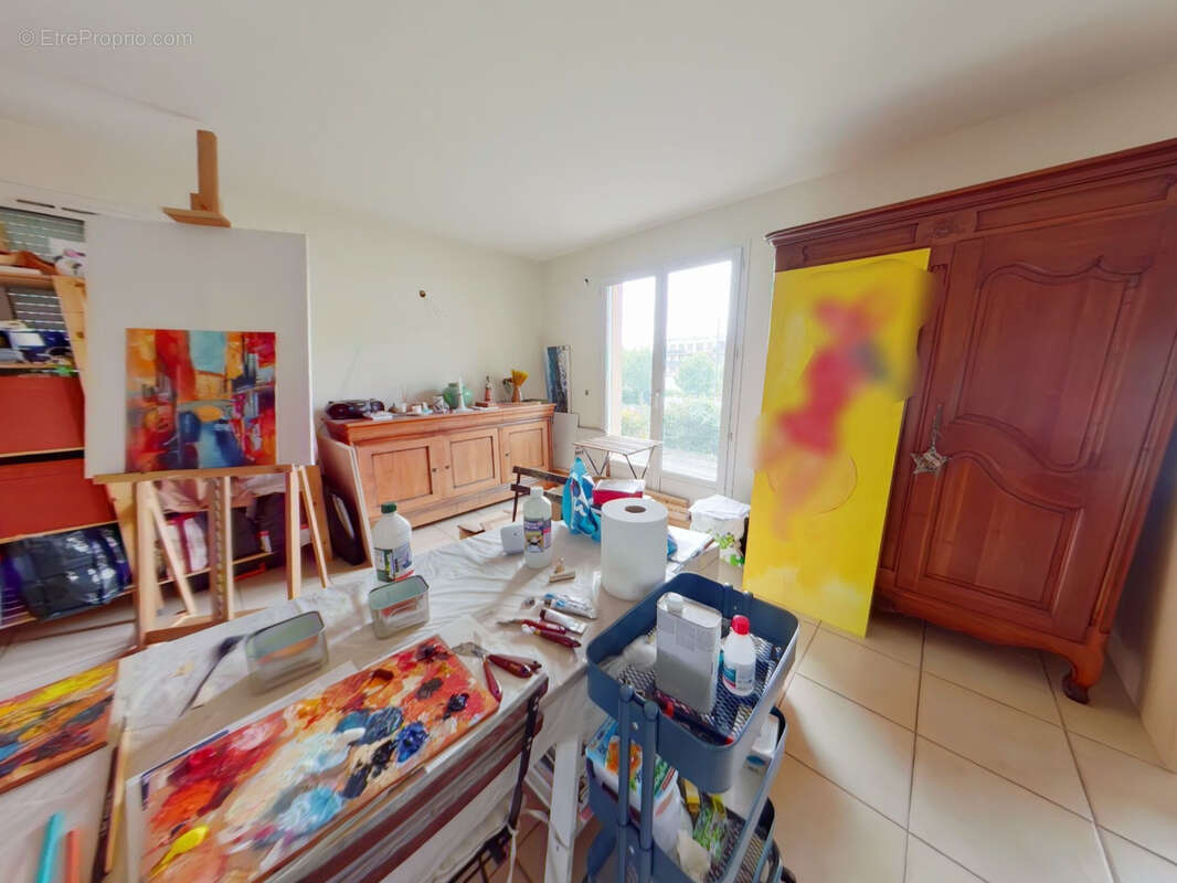 Maison à LE THILLAY