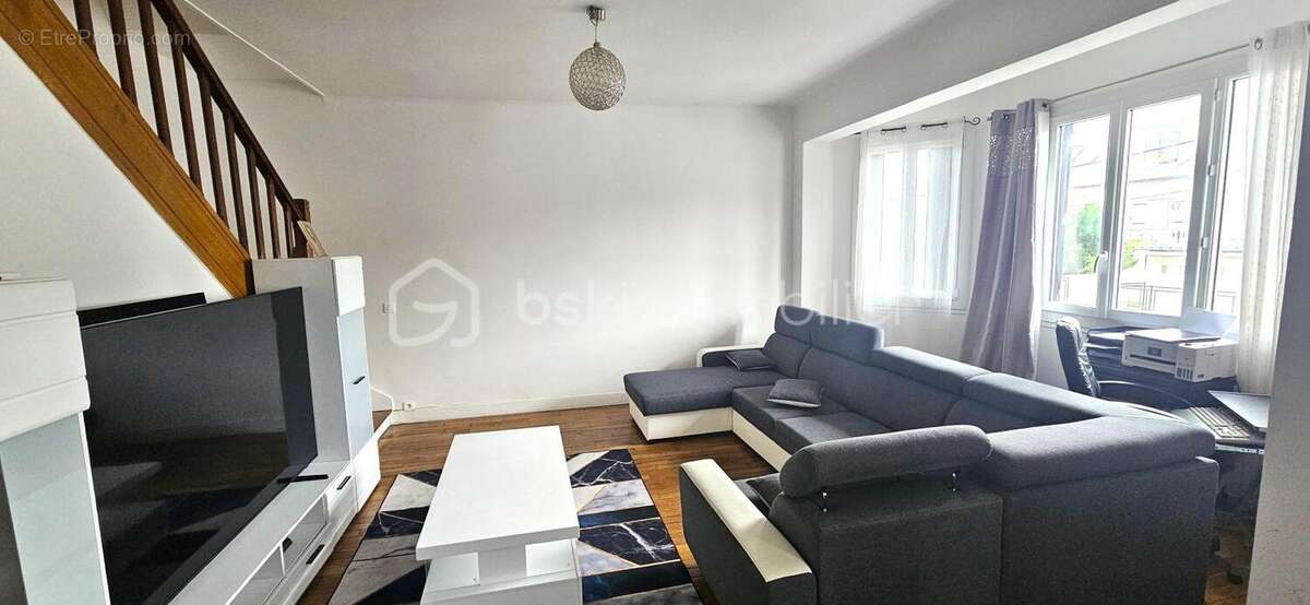 Maison à PONTAULT-COMBAULT