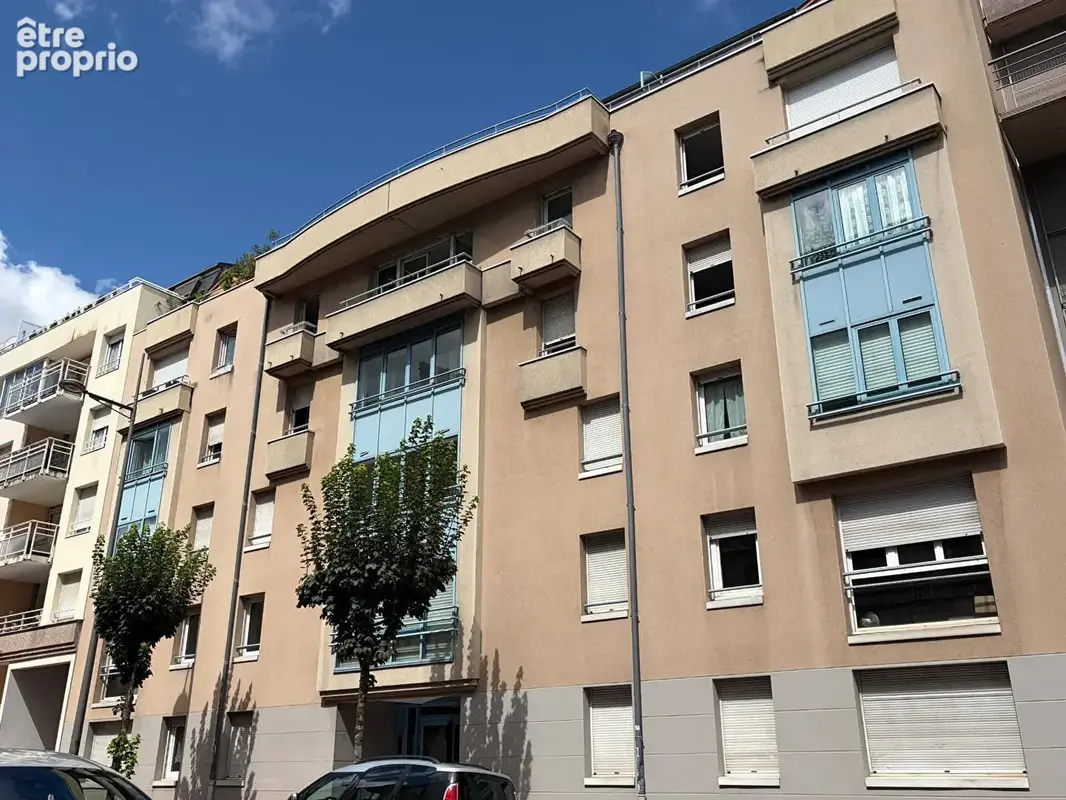 Appartement 98m² avec balcon, garage et parking - photo 7