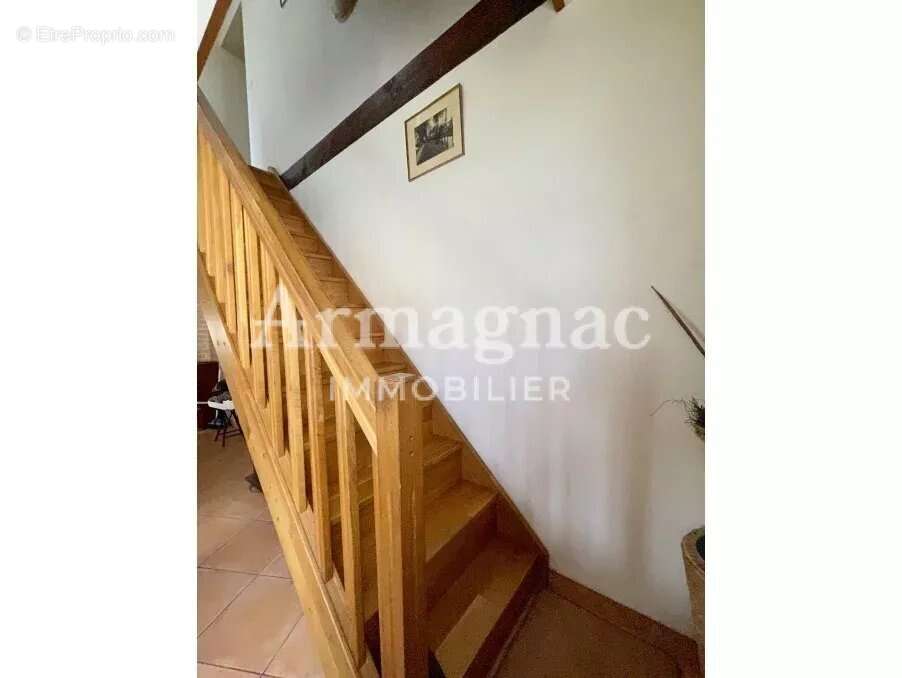 Maison à VALENCE-SUR-BAISE