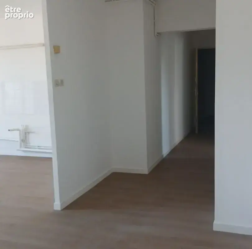 LE RENOIR E02520046L T4-250 000 € - photo 13