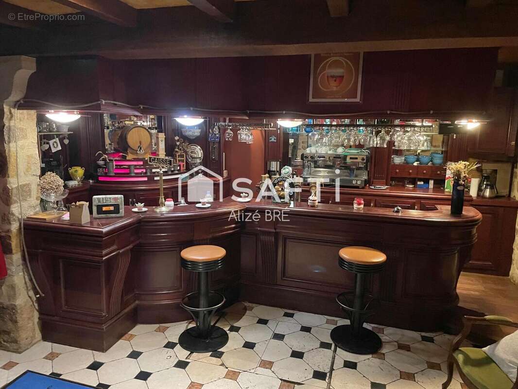 Photo 3 - Commerce à PLEUBIAN