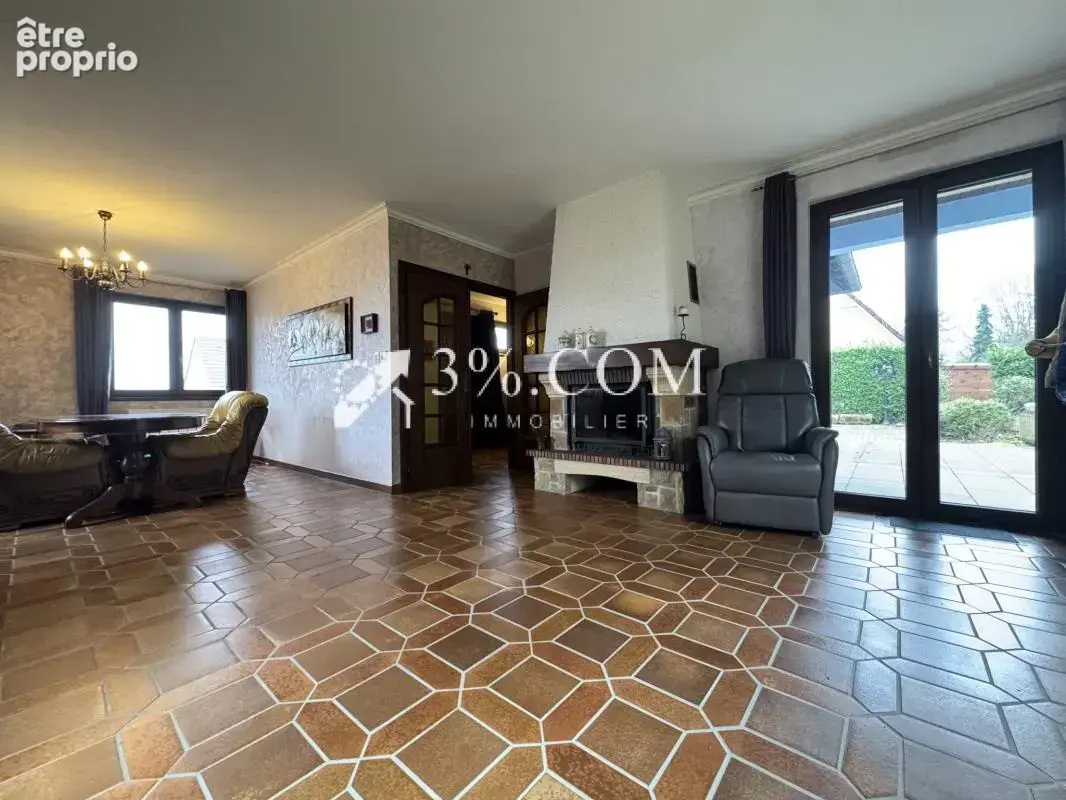 3%COM Belle maison avec 4 chambres sur 10 ares - photo 6