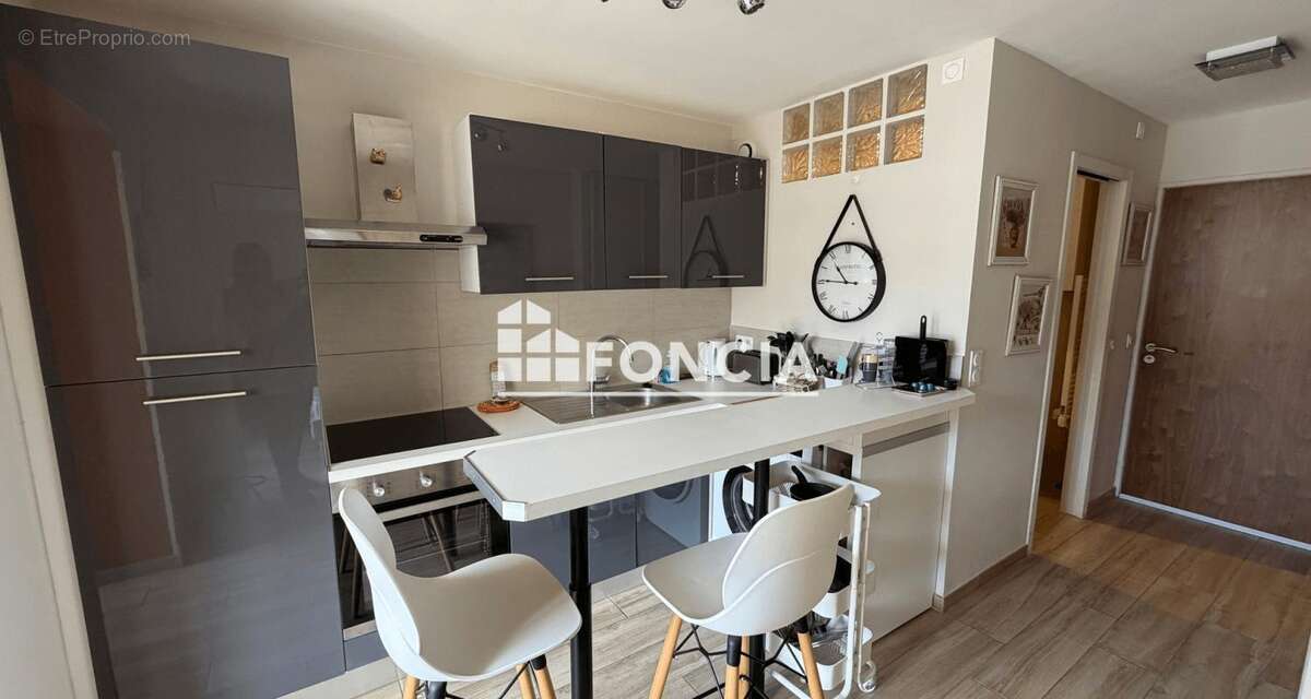 Appartement à HYERES