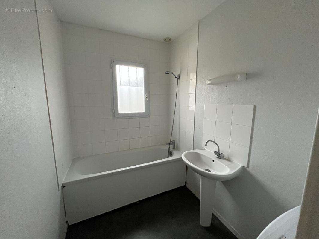 Maison à PRUILLE-L'EGUILLE