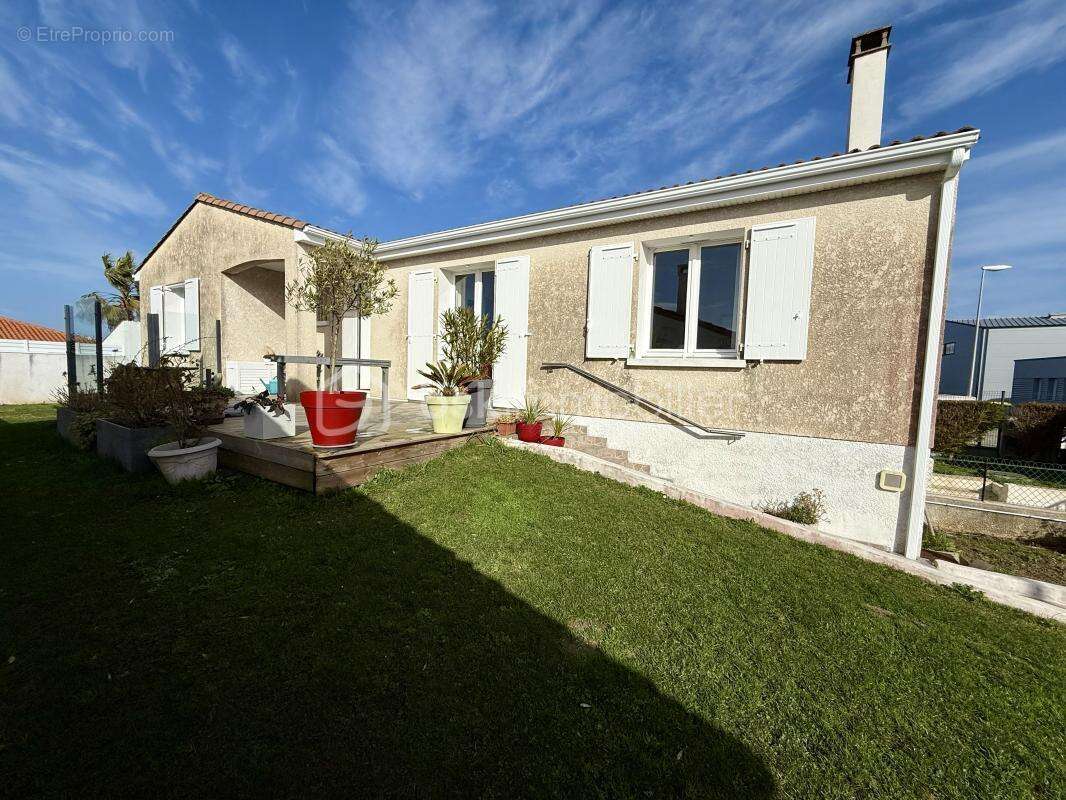 Maison 4 P 91 m² avec jardin et garage - photo 7
