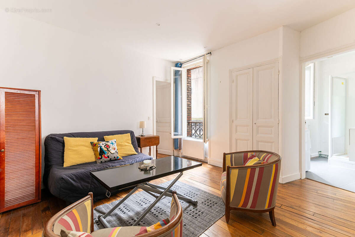 Appartement à PARIS-12E