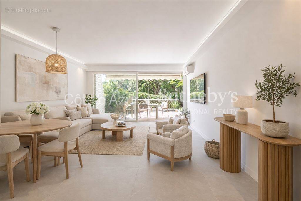 Appartement à CANNES