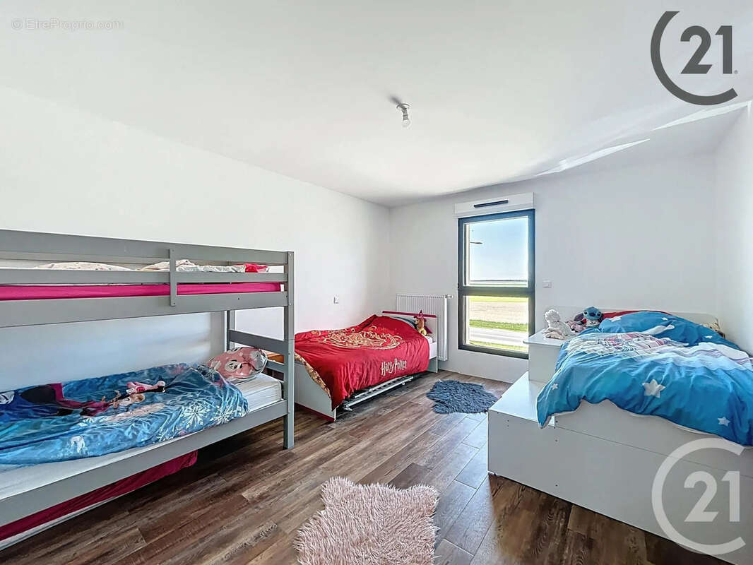 Maison à PRUNAY-BELLEVILLE