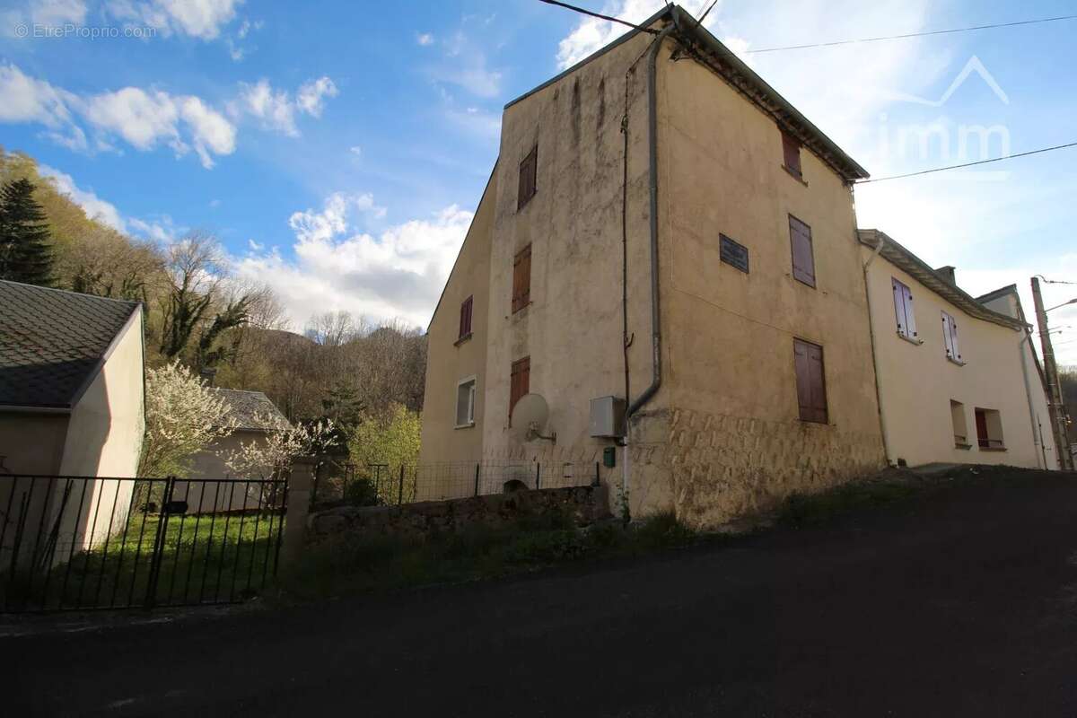 Maison à ROQUEFORT-DE-SAULT
