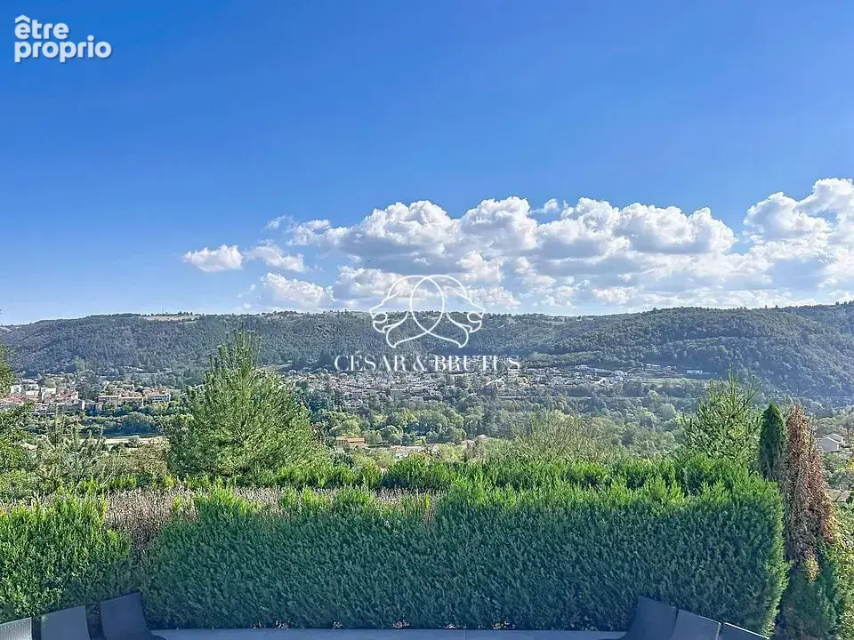 Maison 5 pièces 160 m² à vendre à Aurec-Sur-Loire (43110) - photo 3
