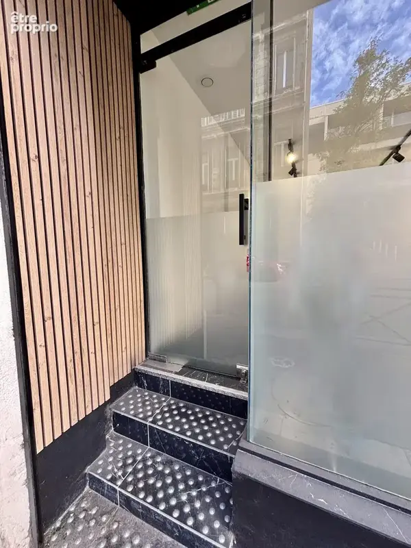 Commerce 76 m² à vendre à Marseille-6e (13006) - photo 5