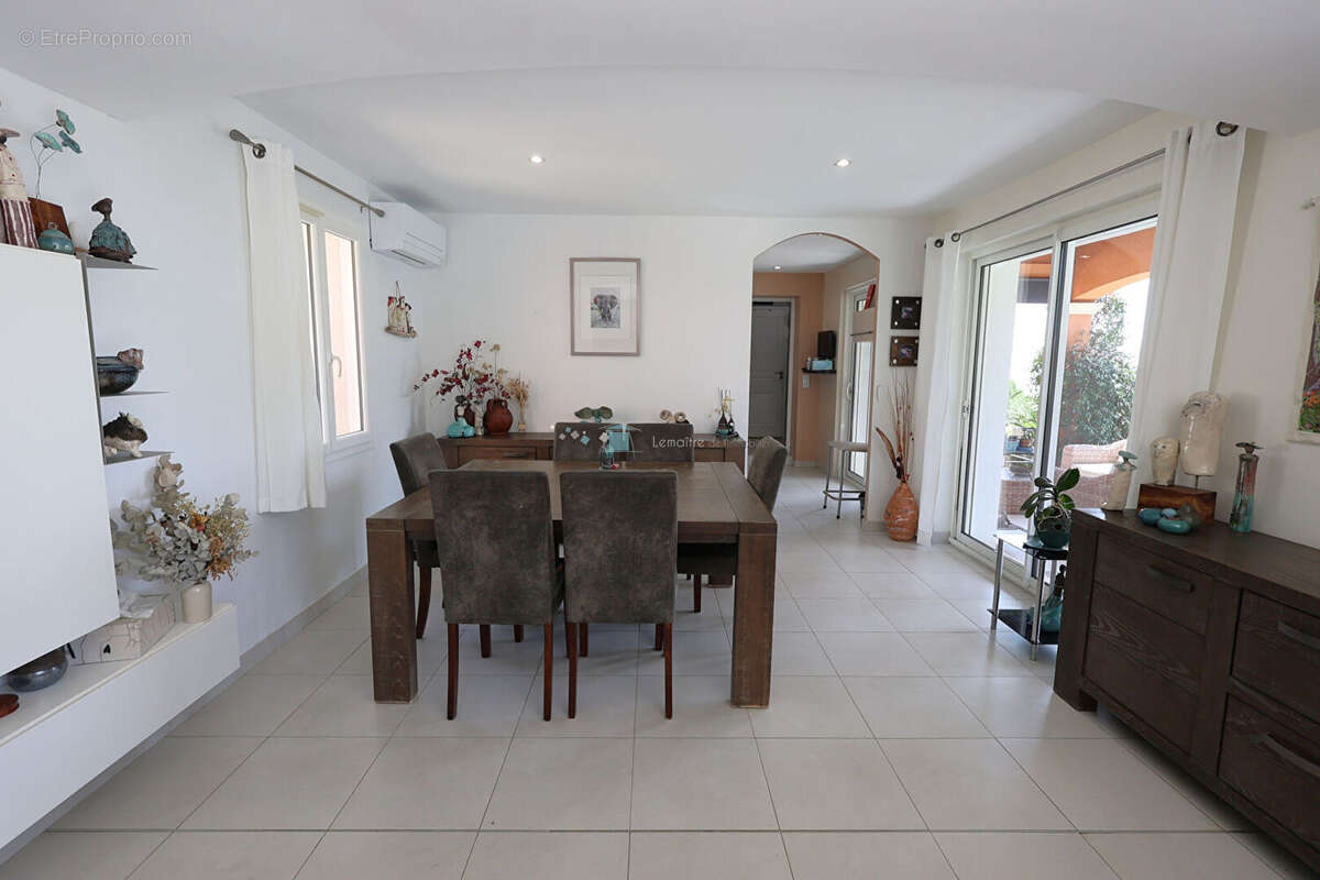 Villa contemporaine avec piscine et bel vue mer 130 m² - photo 13