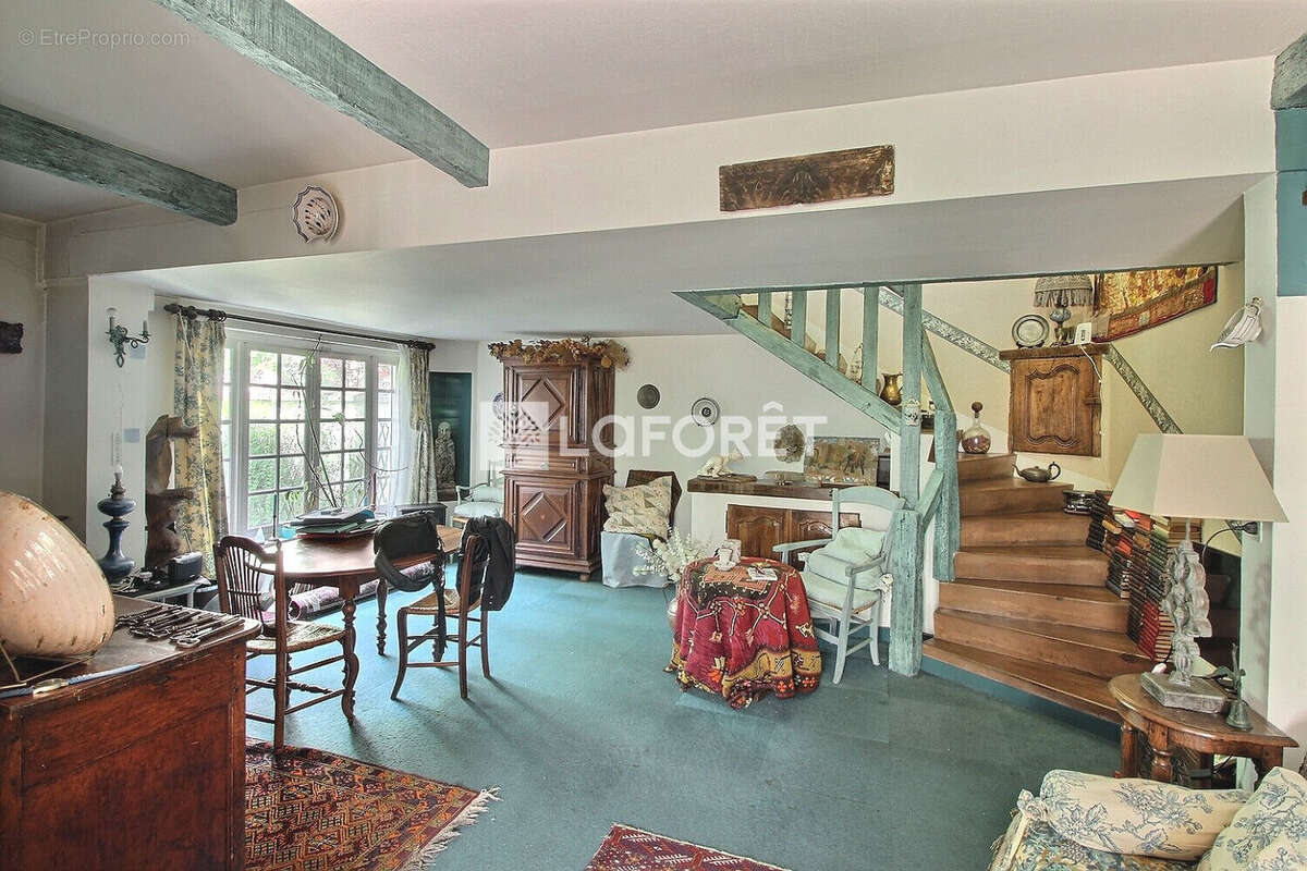 Maison à BOIS-COLOMBES