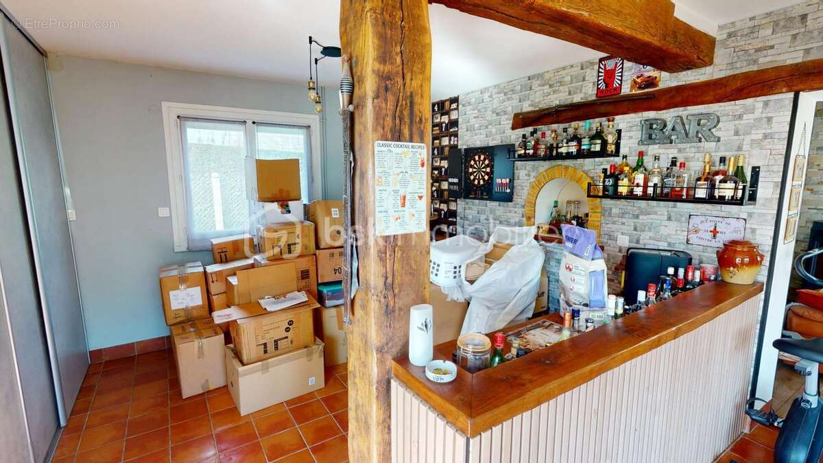 Maison à SAINT-DOULCHARD