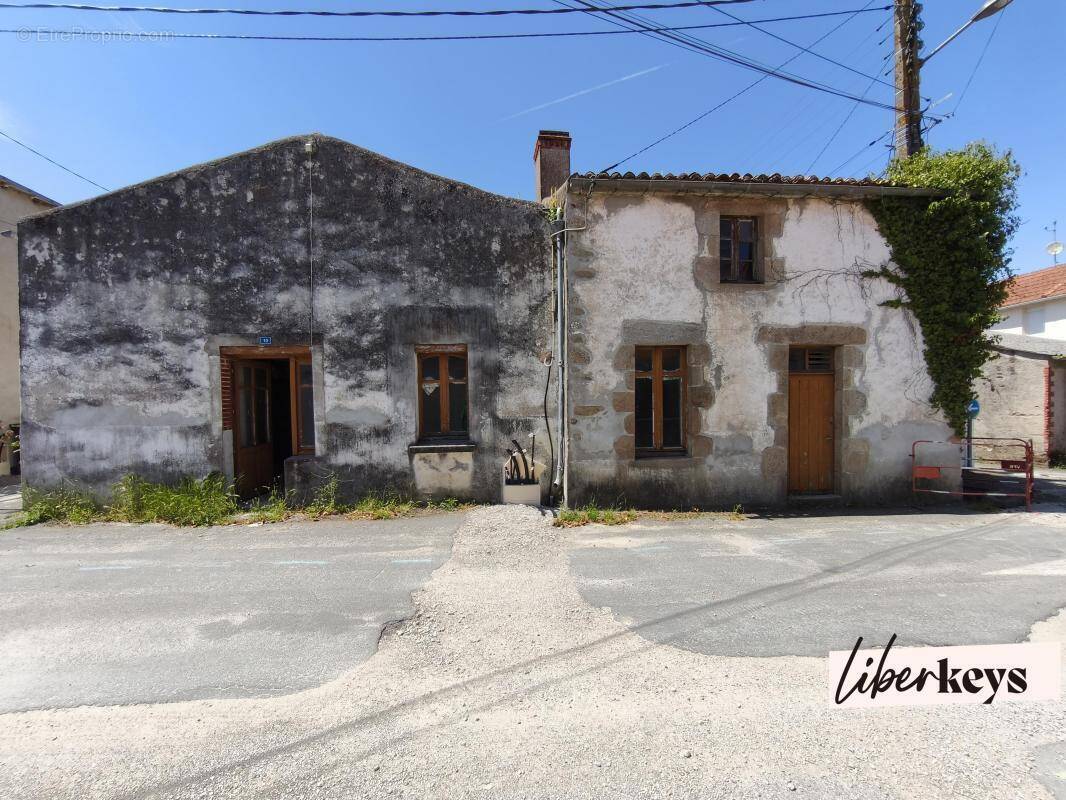 Maison à SAINT-HILAIRE-DE-CLISSON
