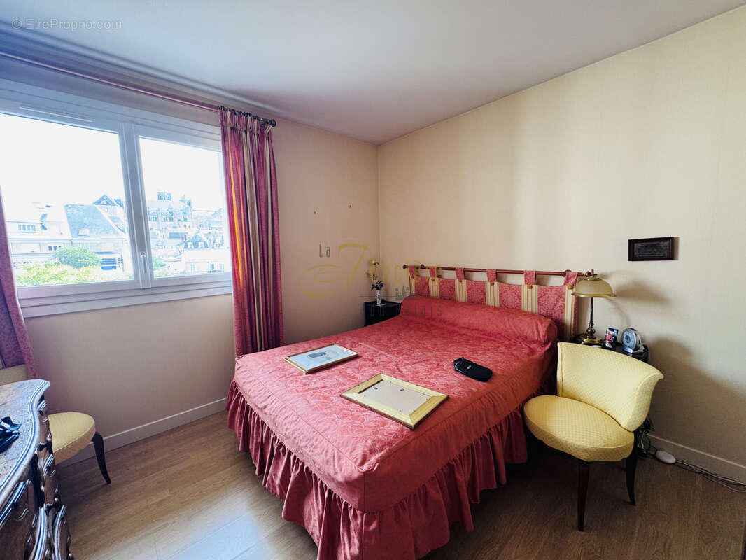 Appartement à BOURGES