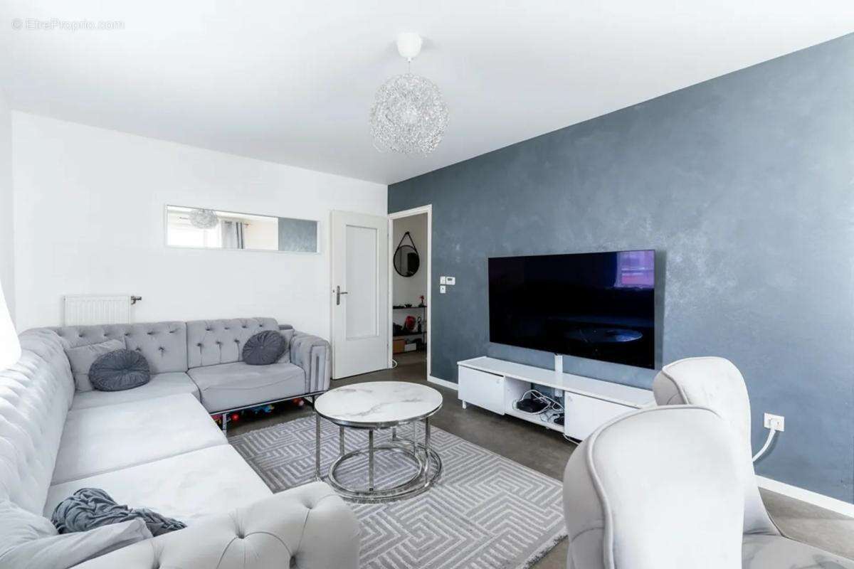 Appartement à NEUILLY-SUR-MARNE