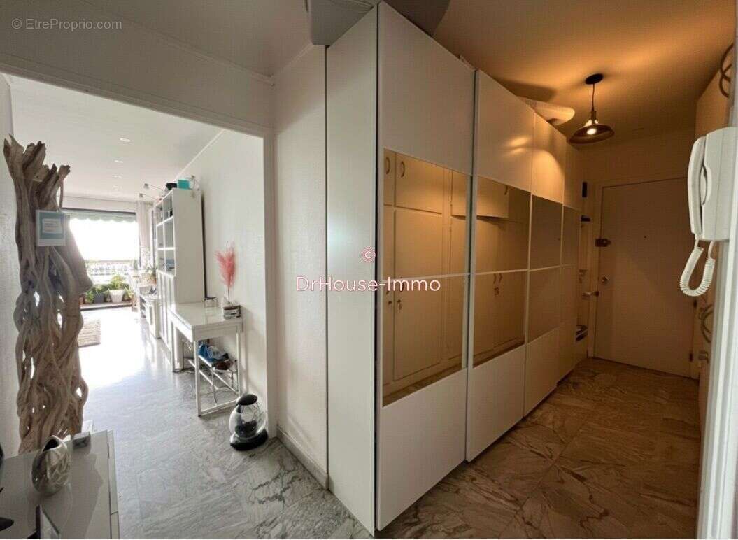 Appartement 54 m² à Roquebrune-Cap-Martin  - photo 11