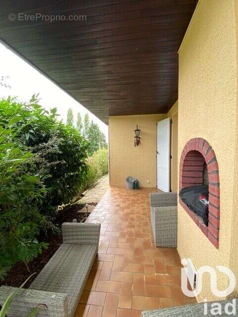 Photo 3 - Maison à CHATENOY-LE-ROYAL