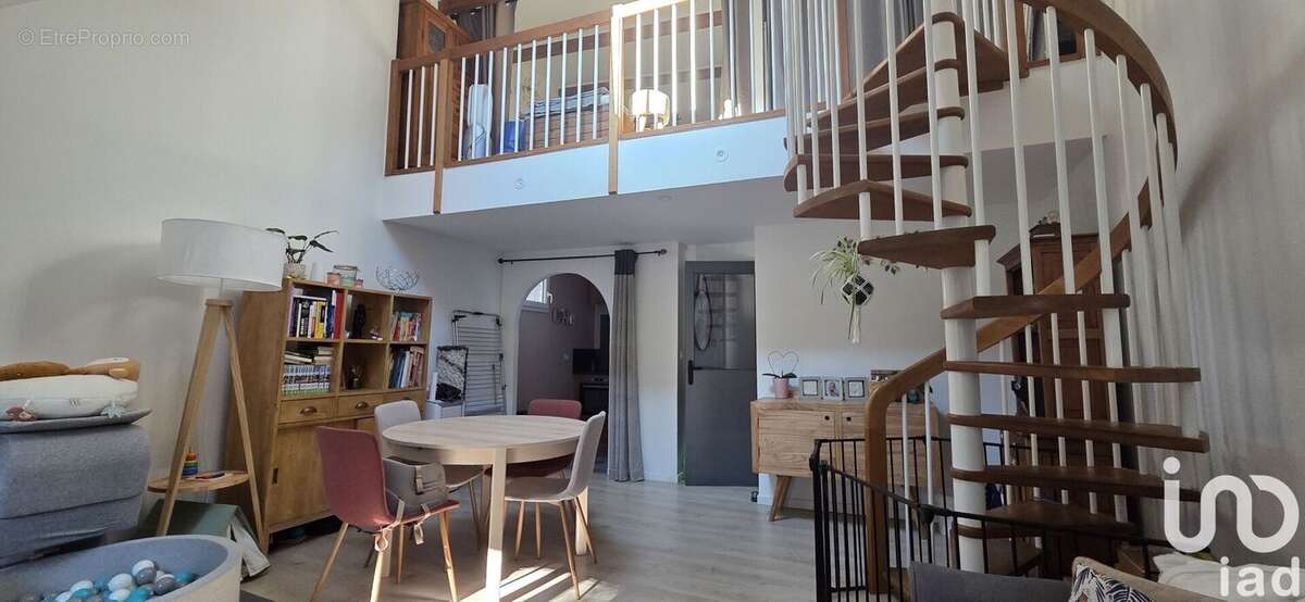 Photo 3 - Appartement à LE PORT-MARLY