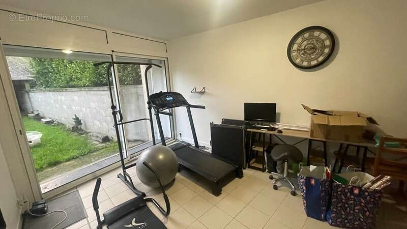 Maison à SAINT-NICOLAS-DU-PELEM