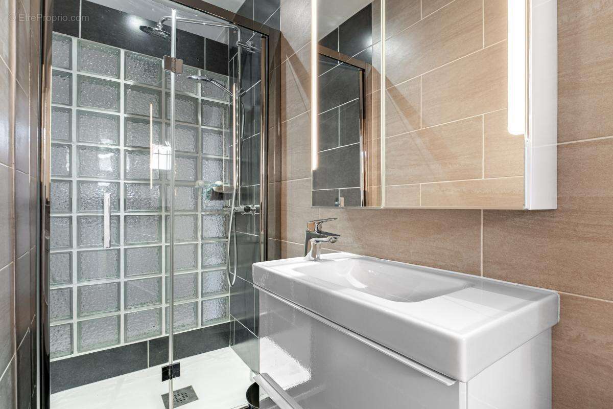 Maison à PEYMEINADE